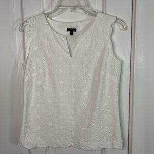 Talbots White 100% Cotton Eyelet Sleeveless Top Size XS Cottagecore Coquette